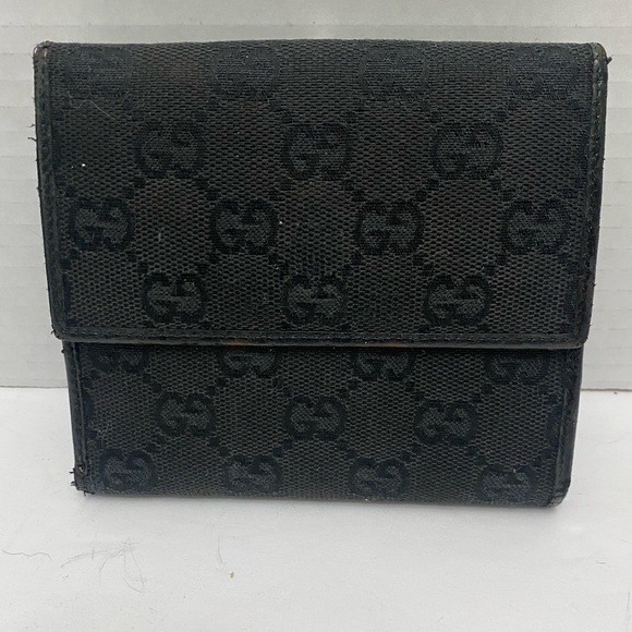 Gucci Black GG Monogram Wallet with Silver Horsebit Ring Clasp - Picture 3 of 11